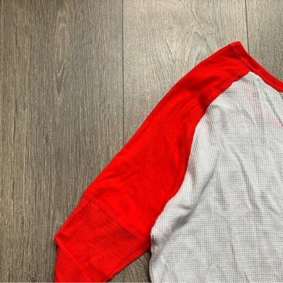 TNA Aritzia Baseball Henley T-shirt Top Waffle knit 3/4 length sleeve Red Size S - Picture 11 of 16